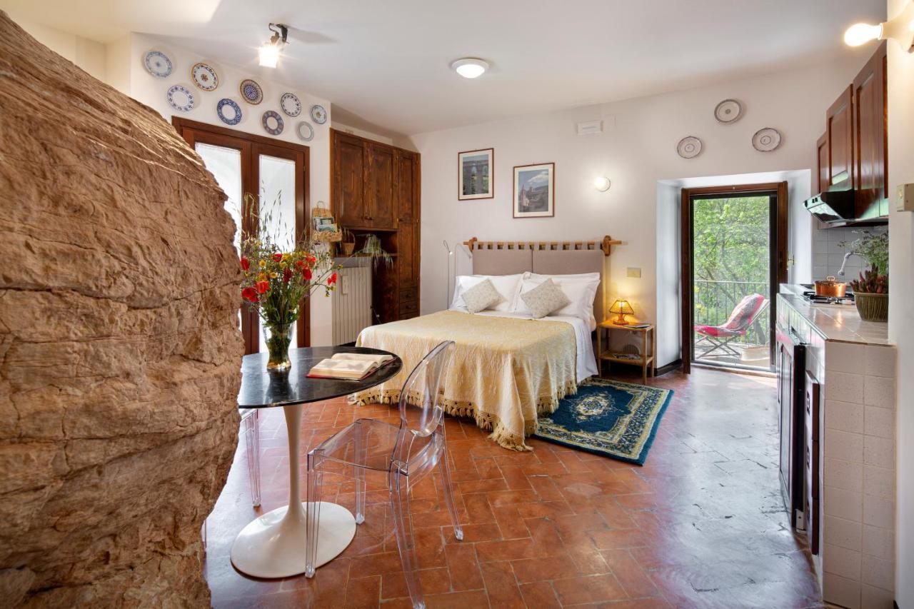 Residence Menotre ราซิเลีย ภายนอก รูปภาพ